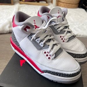 Sold!!!! Nike Air Jordan Size 7 woman’s boys 5.5